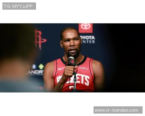 乌度卡确认杜兰特阿门小贾巴里史密斯申京先发第五人尚待决定 乌度卡确认杜兰特阿门小贾巴里史密斯申京先发第五人尚待决定