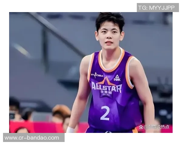 杨舒予分享中秋快乐照片展现独特稀缺库存的乱七八糟魅力