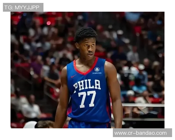 埃奇库姆因左小腿紧绷缺席生涯首场比赛将错过对阵热火的机会 埃奇库姆因左小腿紧绷缺席生涯首场比赛将错过对阵热火的机会